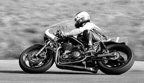 Bob Smith at Donington - © Peter Leslie